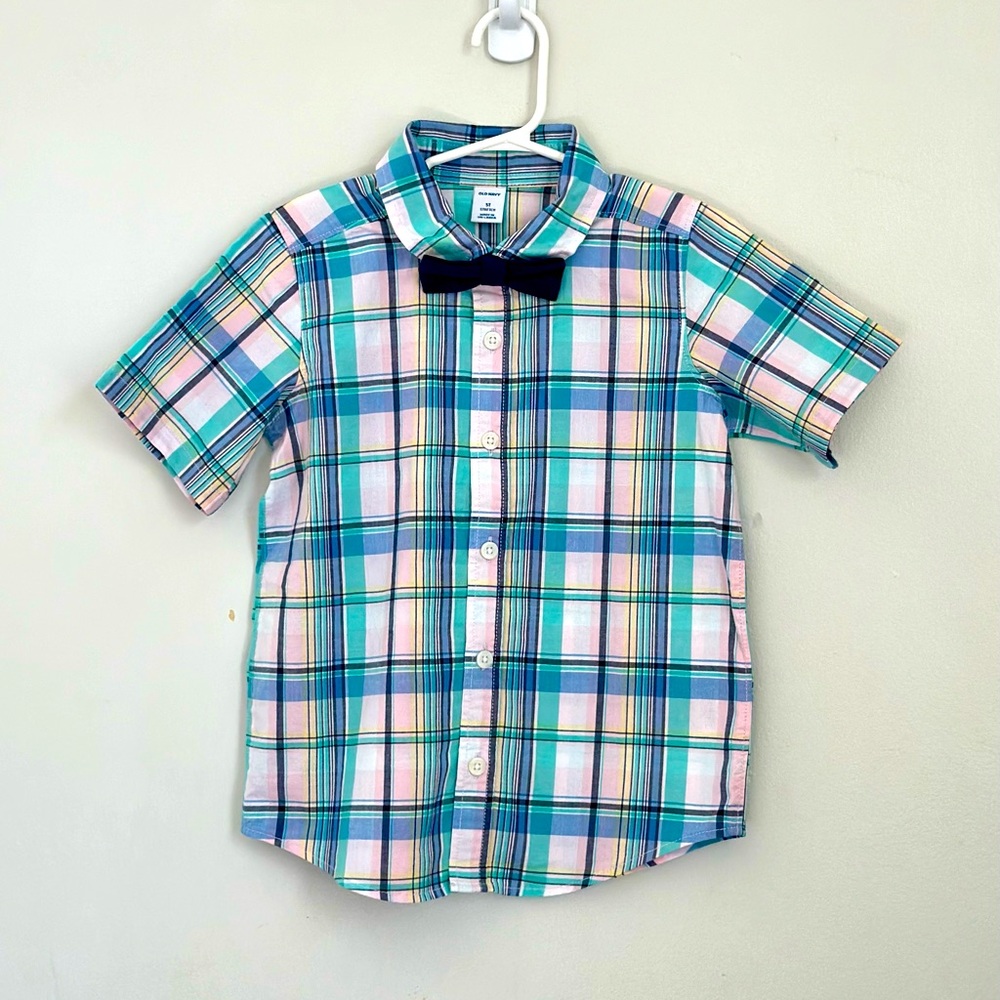 Old Navy Plaid Button Shirt and Bow Tie Set
